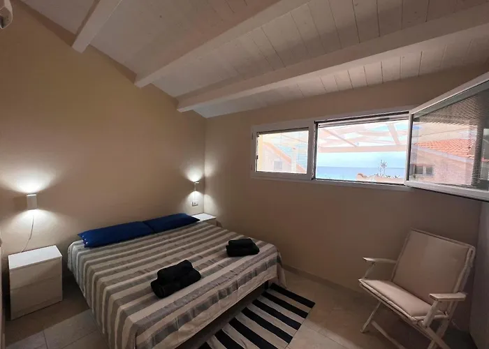 Apartamento Fronte Mare S'arena Scoada *