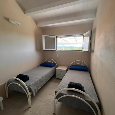 Lägenhet Fronte Mare S'arena Scoada Putzu Idu